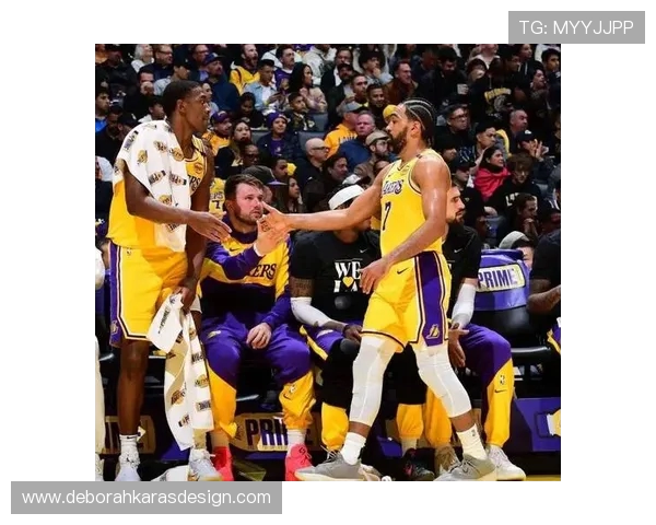 原创NBA常规赛：太阳对战湖人！詹姆斯、东契奇首发，湖人冲8连胜